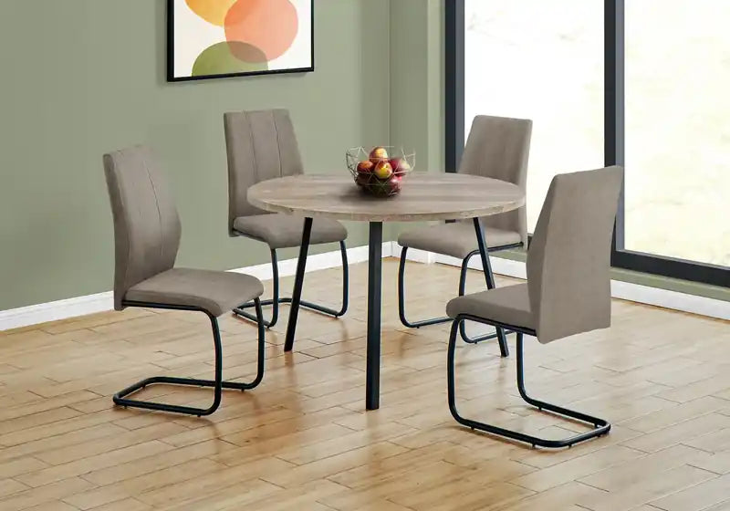 Chaise de salle à manger en similicuir